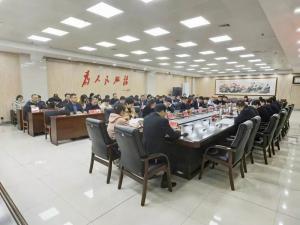 楊哲參加洛陽市洛龍區(qū)黨外人士暨民營企業(yè)座談會(huì)